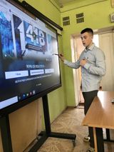 ученик отвечает на вопросы 